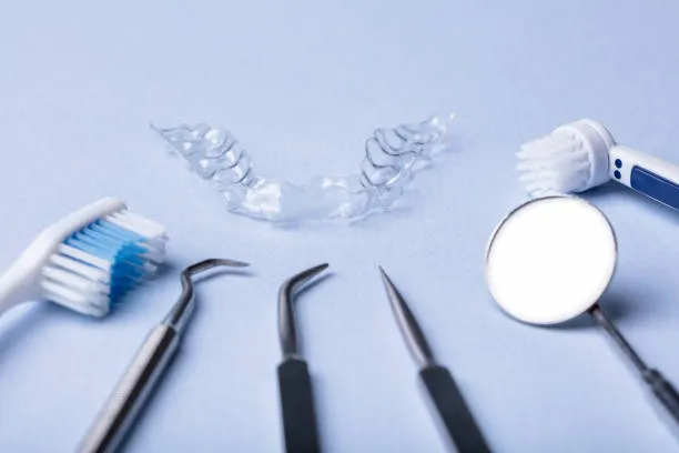 Step-by-step dental implant surgical guide workflow showing a clear guide with dental tools and 3D planning technology.